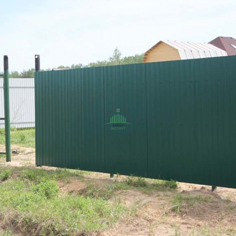 Забор из профнастила с утрамбовкой щебнем 40 метров в Долгопрудном