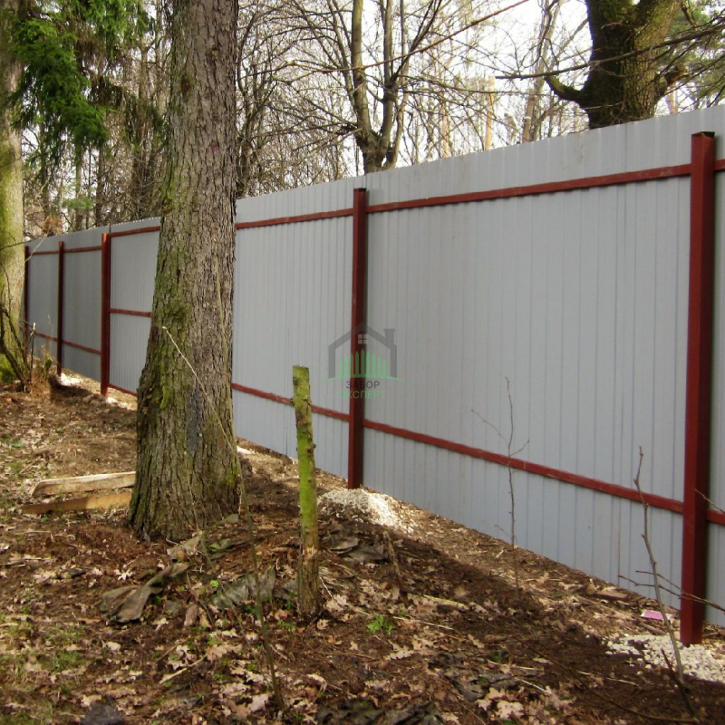 Забор из профнастила с утрамбовкой щебнем 90 метров в Долгопрудном